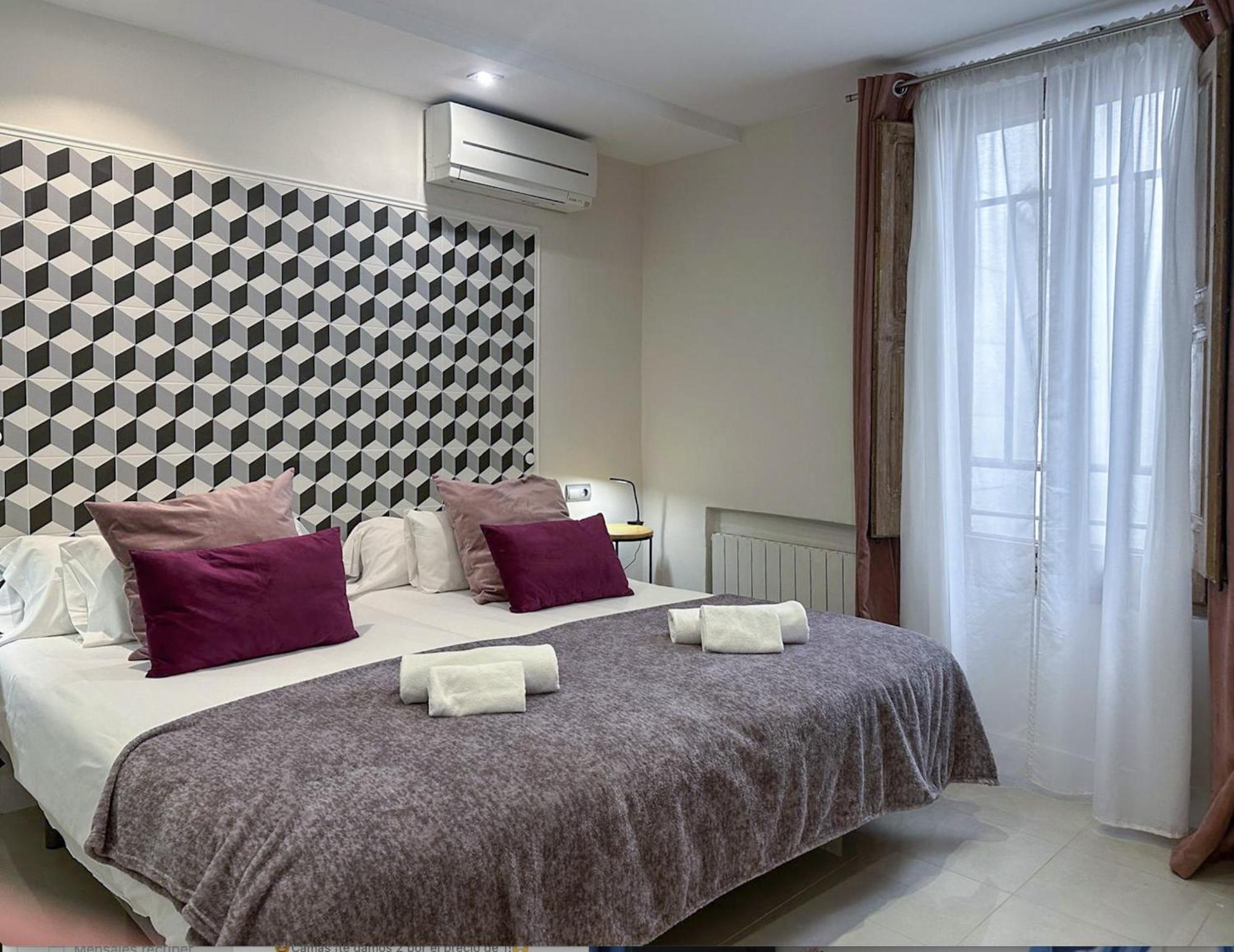 Apartament Colon Bcn 130 Mts 3 Dormitorios Port Vell Barcelona Bagian luar foto